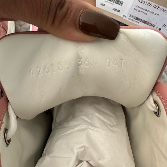 CYBER MONDAY DEAL! Gucci- Brand new pink/soft pink GG sneakers, size 36.5 - Picture 7 of 11